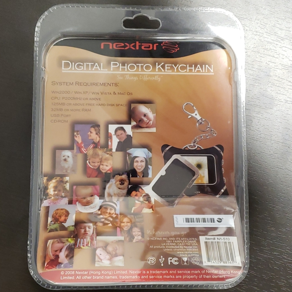 Digital Photo Keychain - Picture 2 of 4